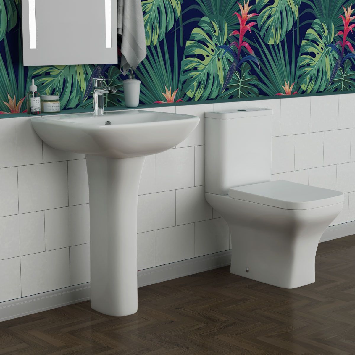 Feel Curved Close Coupled Toilet with 560mm Basin Cloakroom Suite